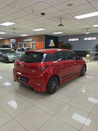 2015 Hyundai i20 1.4 N Series - photo 1