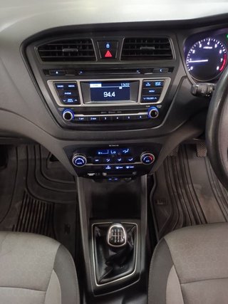 2015 Hyundai i20 1.4 N Series - photo 5