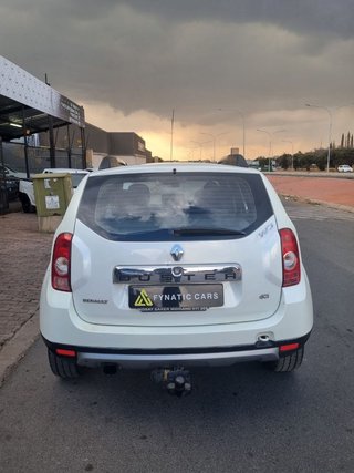 2014 Renault Duster 1.5 dCi Dynamique 4x4 - photo 1