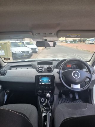 2014 Renault Duster 1.5 dCi Dynamique 4x4 - photo 6
