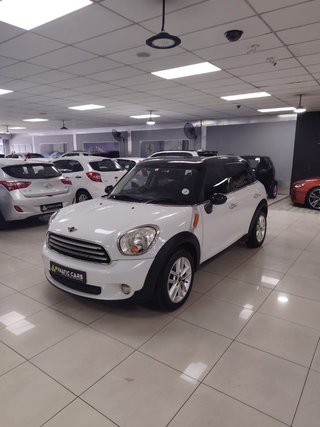 2011 MINI Countryman Cooper - photo 3