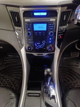 2012 Hyundai Sonata 2.4 GLS | Premium Auto - photo 4