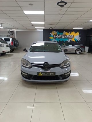 2015 Renault Megane III 1.2T GT-Line 5-dr - photo 2