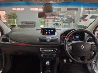 2015 Renault Megane III 1.2T GT-Line 5-dr - photo 4