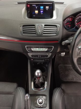 2015 Renault Megane III 1.2T GT-Line 5-dr - photo 5