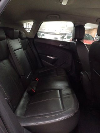 2011 Opel Astra 1.6T Sport 5-dr - photo 3