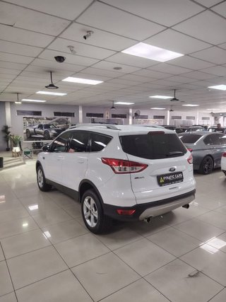 2016 Ford Kuga 1.5 EcoBoost Ambiente Auto - photo 4