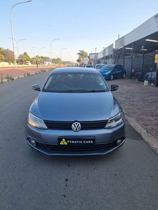 2011 Volkswagen Jetta VI 1.4 TSI Trendline - photo 2