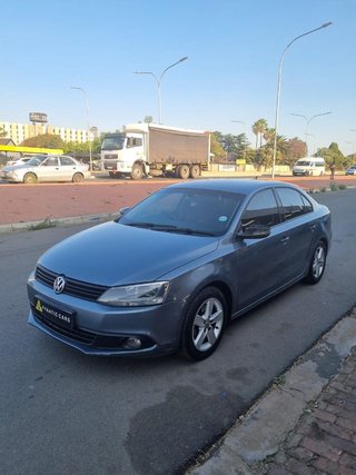 2011 Volkswagen Jetta VI 1.4 TSI Trendline - photo 3