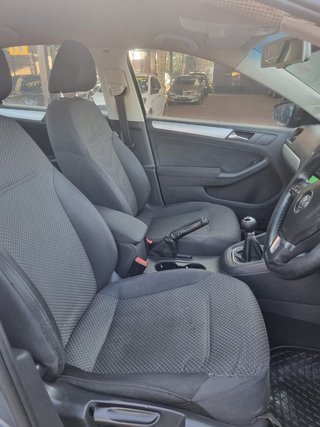 2011 Volkswagen Jetta VI 1.4 TSI Trendline - photo 4