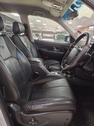 2010 SsangYong Rexton II 270 XDi Auto - photo 2
