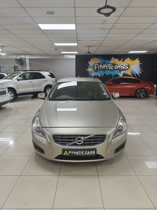 2013 Volvo S60 T5 Excel Auto - photo 2