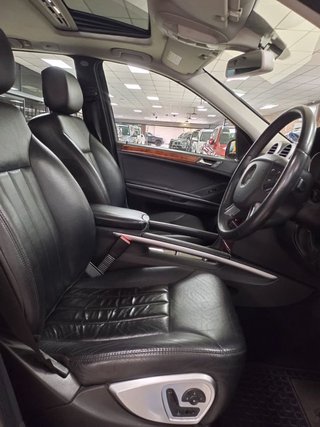 2007 Mercedes-Benz ML 320 CDI Auto - photo 2