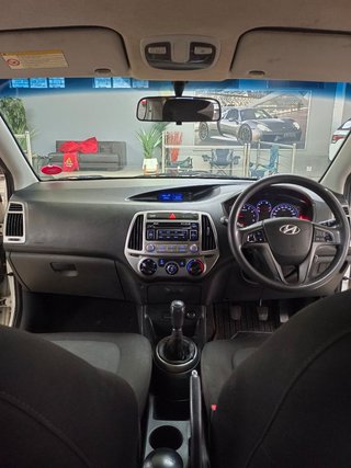 2012 Hyundai i20 1.4 Fluid - photo 4