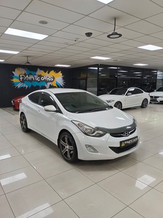 Hyundai Elantra Used vehicle for sale