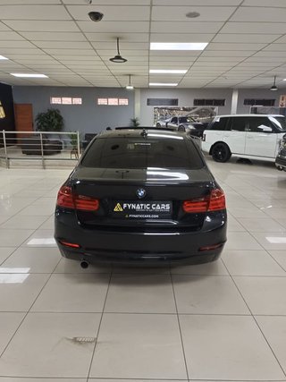 2013 BMW 3 Series 320i Auto - photo 5