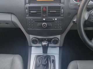 2008 Mercedes-Benz C-Class C 200K Avantgarde Auto - photo 7
