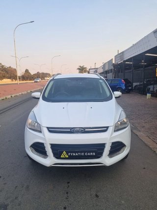 2014 Ford Kuga 2.0 TDCi Titanium AWD Auto - photo 2