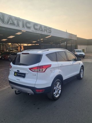 2014 Ford Kuga 2.0 TDCi Titanium AWD Auto - photo 2
