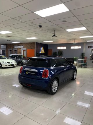 2015 MINI Hatch Cooper - photo 1