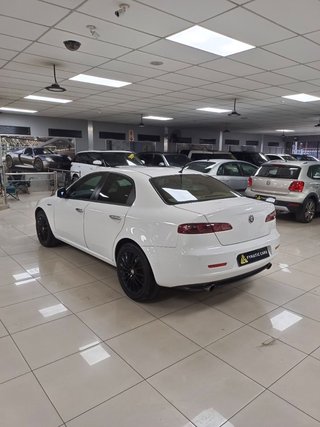 2010 Alfa Romeo 159 3.2 V6 Q4 - photo 4