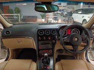 2010 Alfa Romeo 159 3.2 V6 Q4 - photo 4