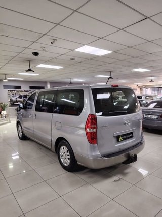 2017 Hyundai H-1 2.5 CRDi | Elite Auto - photo 4