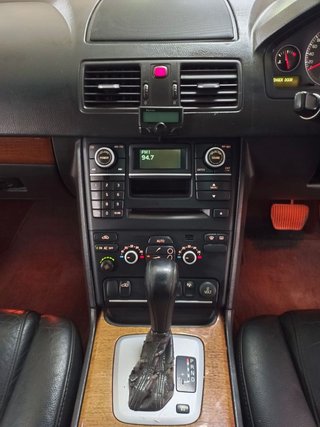 2007 Volvo XC90 D5 7-seat Auto - photo 5