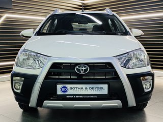 2020 Toyota Etios CROSS 1.5 Xs 5Dr - photo 2