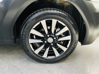 2020 Toyota Etios CROSS 1.5 Xs 5Dr - photo 4