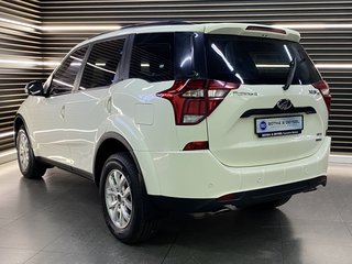 2020 Mahindra Xuv 500 2.2D MHAWK A/T (W6) 7 SEAT - photo 7