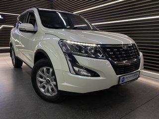 2020 Mahindra Xuv 500 2.2D MHAWK A/T (W6) 7 SEAT - photo 2
