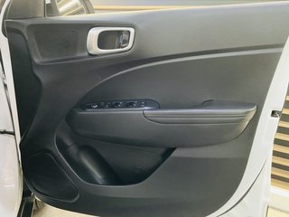 2025 Hyundai VENUE 1.0T EXECUTIVE DCT - photo 2