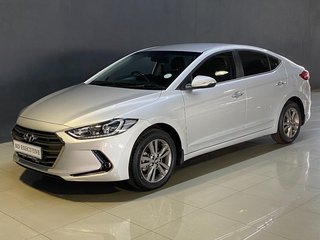 Hyundai Elantra Used vehicle for sale