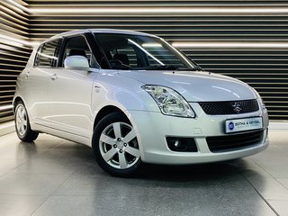 2009 Suzuki Swift 1.5 GLS - photo 3
