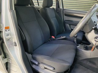2009 Suzuki Swift 1.5 GLS - photo 12