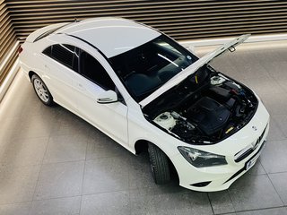 2015 Mercedes-Benz CLA CLA200 - photo 4