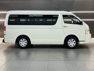 2018 Toyota Quantum 2.7 10 SEAT - photo 10