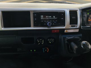 2018 Toyota Quantum 2.7 10 SEAT - photo 6