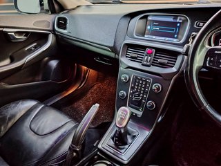 2012 Volvo V40 T3 ESSENTIAL - photo 1