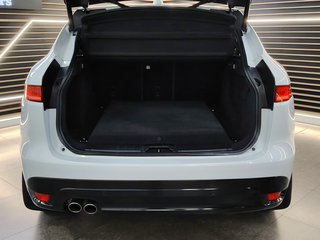 2017 Jaguar F-Pace 2.0 i4D AWD R-SPORT - photo 6
