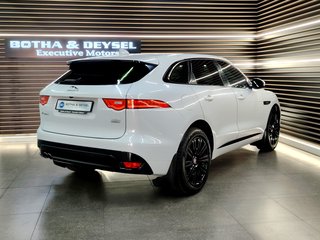 2017 Jaguar F-Pace 2.0 i4D AWD R-SPORT - photo 7