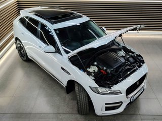 2017 Jaguar F-Pace 2.0 i4D AWD R-SPORT - photo 29