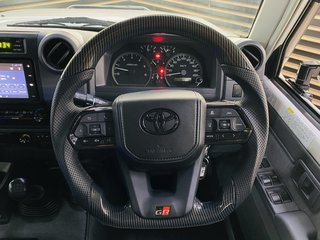 2022 Toyota Land Cruiser LAND CRUISER 79 4.5D 70TH ED P/U D/C - photo 14