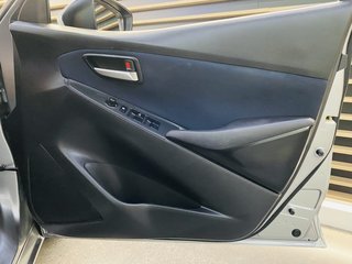 2017 Mazda 2 MAZDA2 1.5 DYNAMIC A/T 5Dr - photo 2