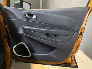 2021 Renault Captur 900T BLAZE 5DR (66KW) - photo 6