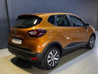 2021 Renault Captur 900T BLAZE 5DR (66KW) - photo 1