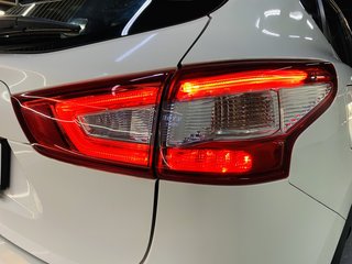 2015 Nissan Qashqai 1.2T VISIA - photo 2