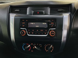 2024 Nissan Navara 2.5DDTI SE D/C P/U - photo 7