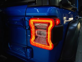 2022 Jeep Wrangler UNLTD RUBICON 3.6 V6 - photo 2